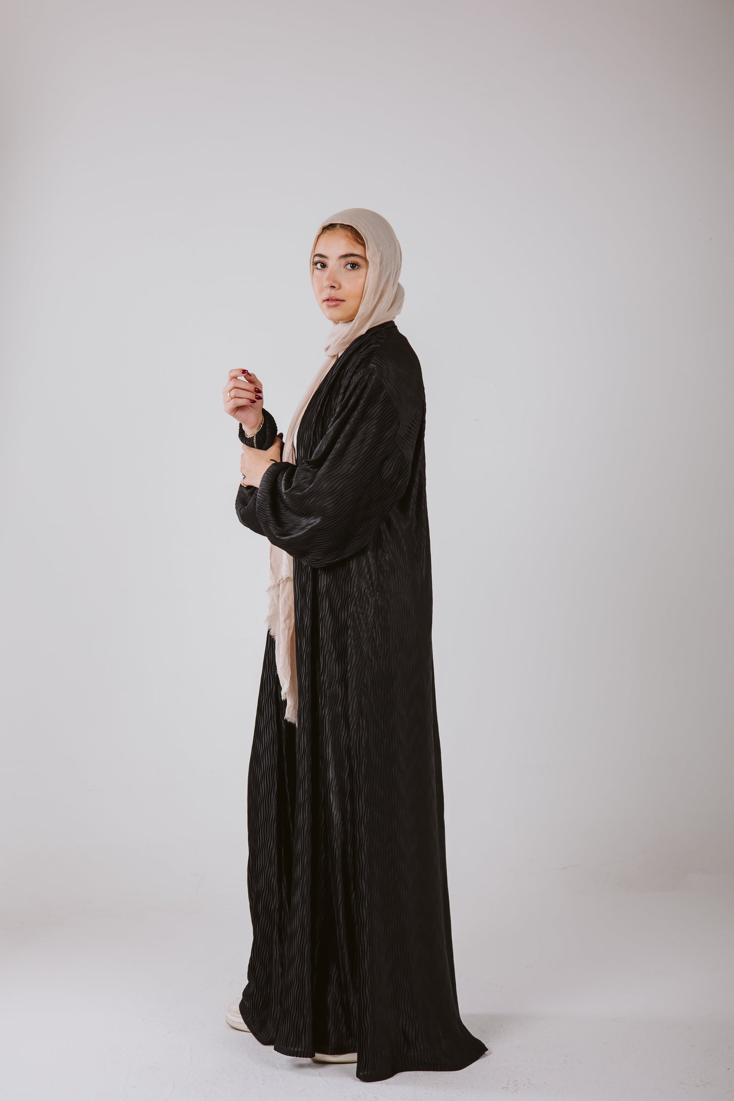 Noor Kaftan in Black