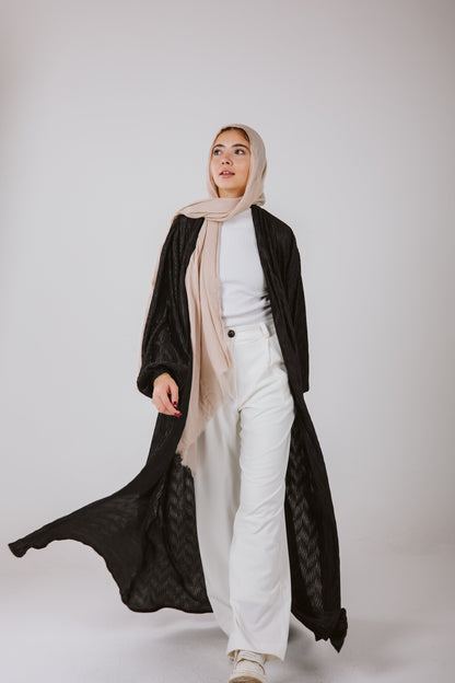 Noor Kaftan in Black
