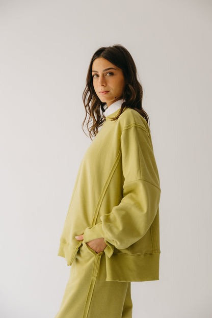 The Ease Lounge Set in Lime