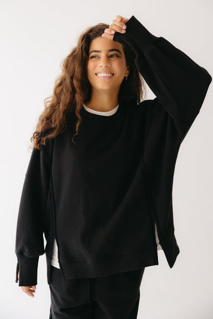 The Ease Lounge Set in Black