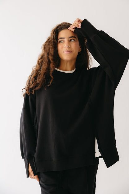 The Ease Lounge Set in Black