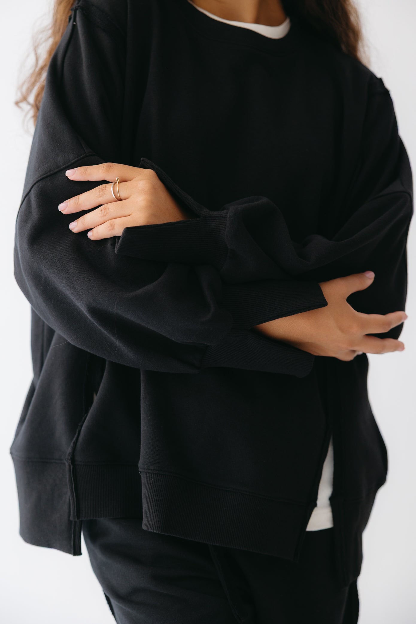 The Ease Lounge Set in Black