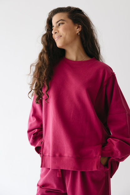 The Ease Lounge Set in Raspberry