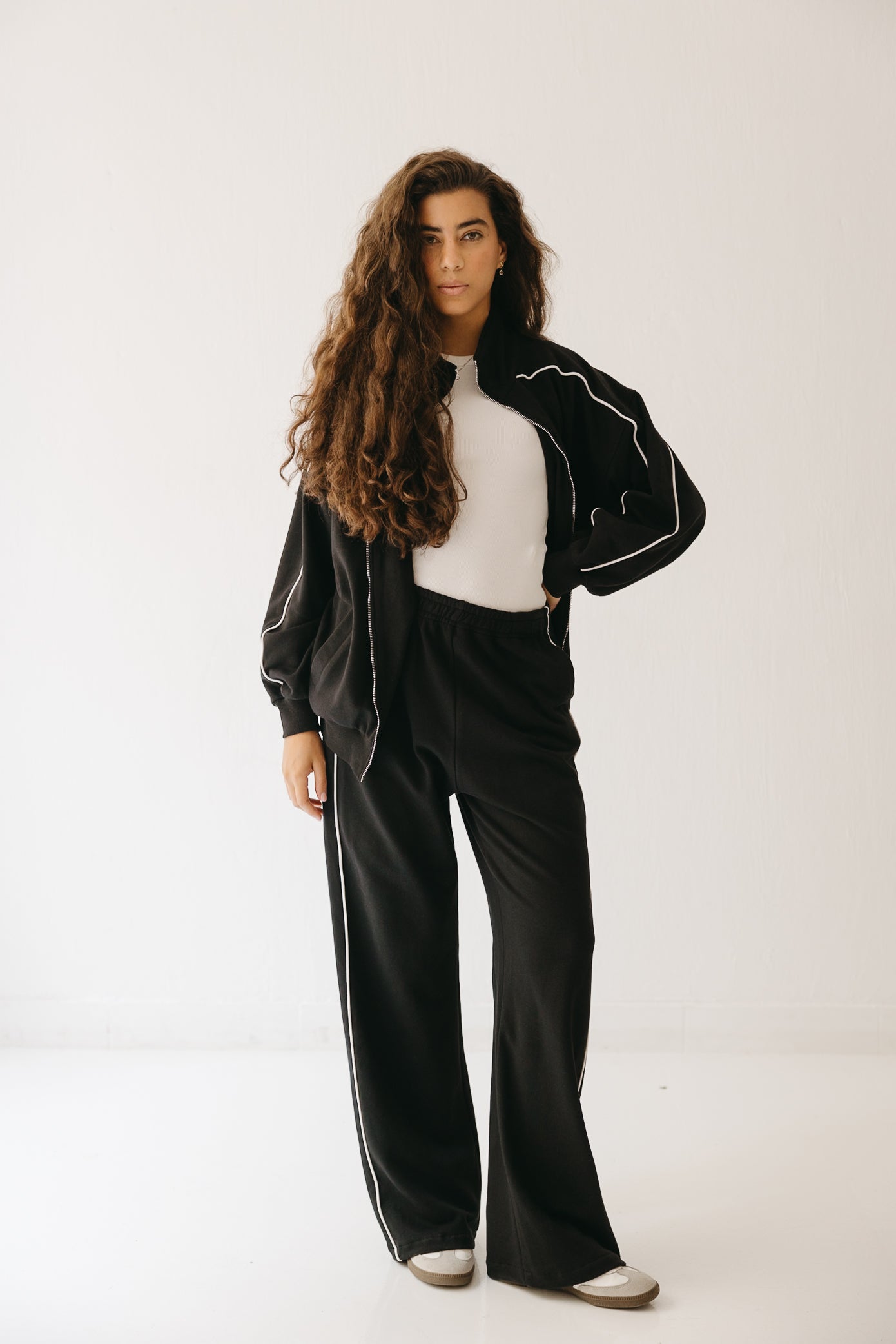 The Line set in Black