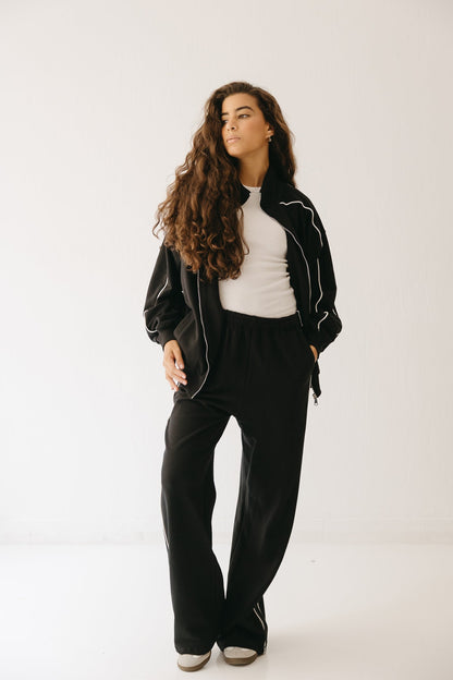 The Line set in Black