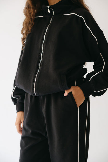 The Line set in Black