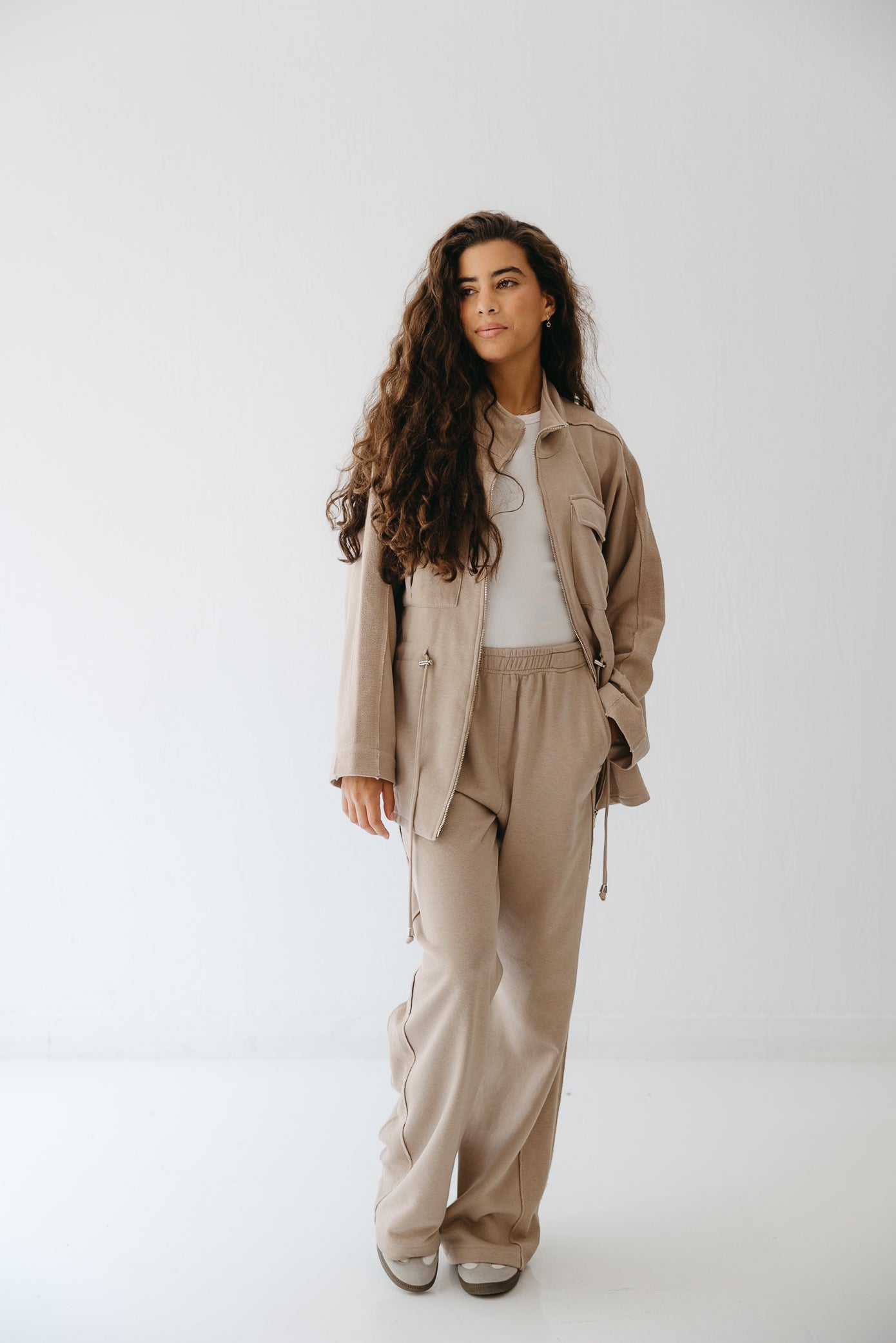 Everyday Utility Set in Beige