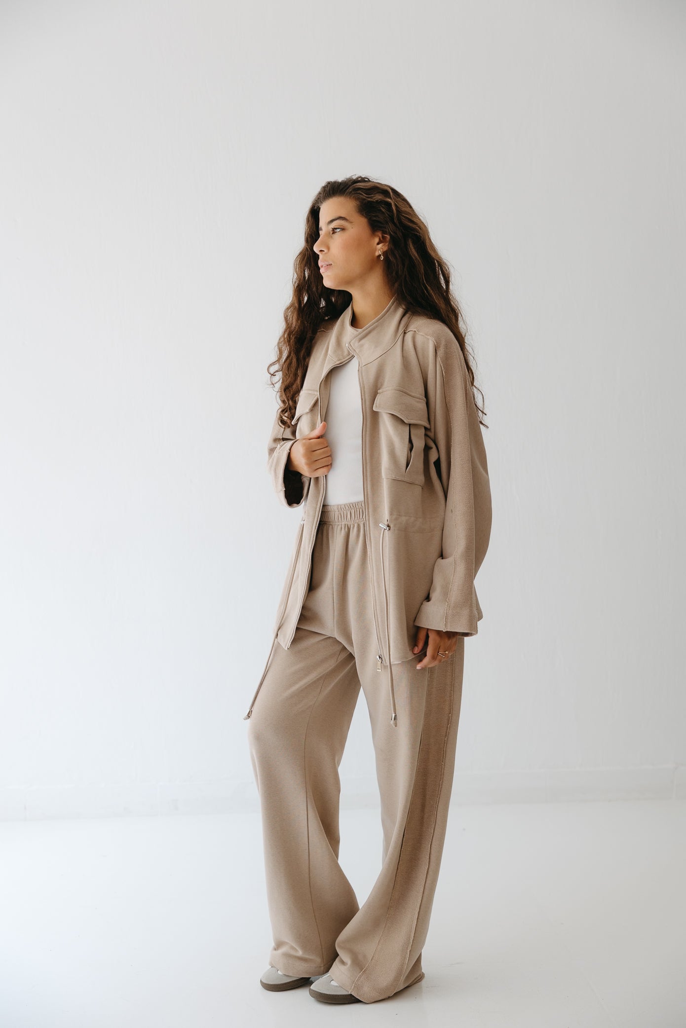 Everyday Utility Set in Beige