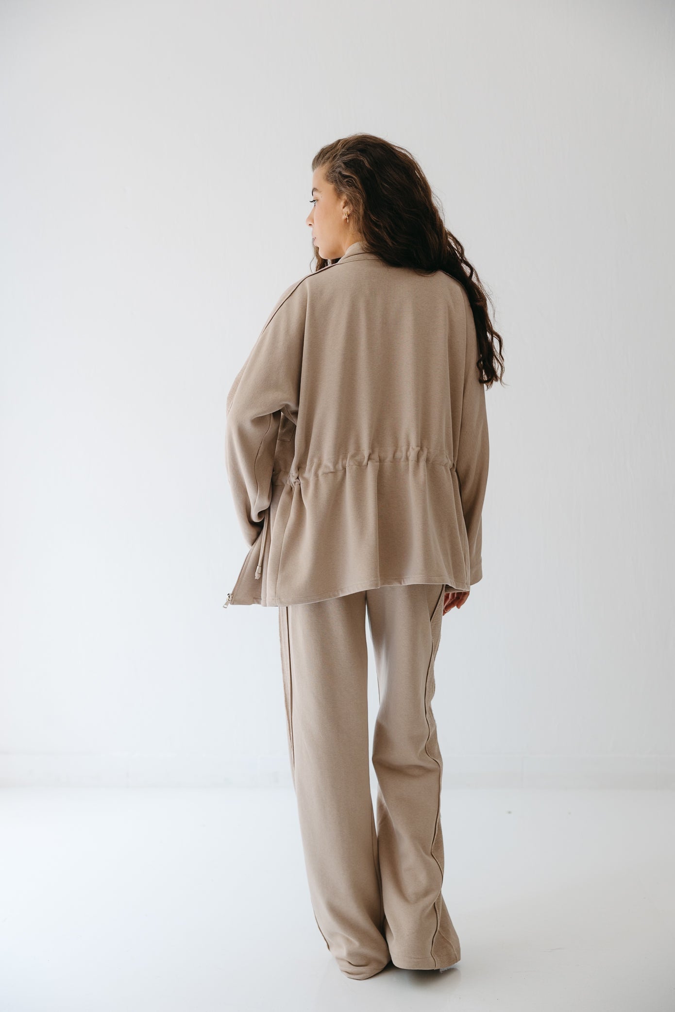 Everyday Utility Set in Beige