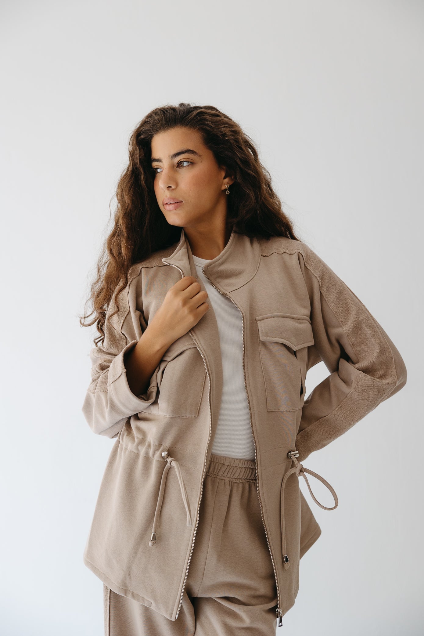 Everyday Utility Set in Beige