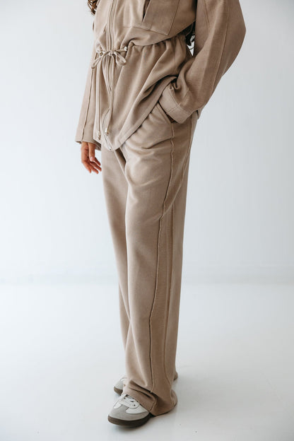 Everyday Utility Set in Beige