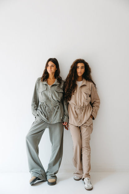 Everyday Utility Set in Beige