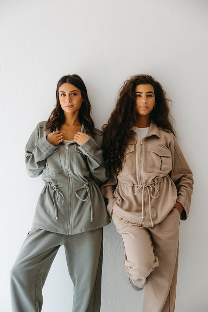 Everyday Utility Set in Beige