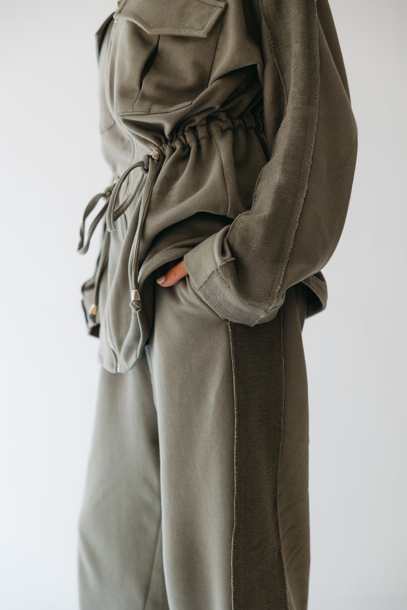 Everyday Utility Set in Khaki