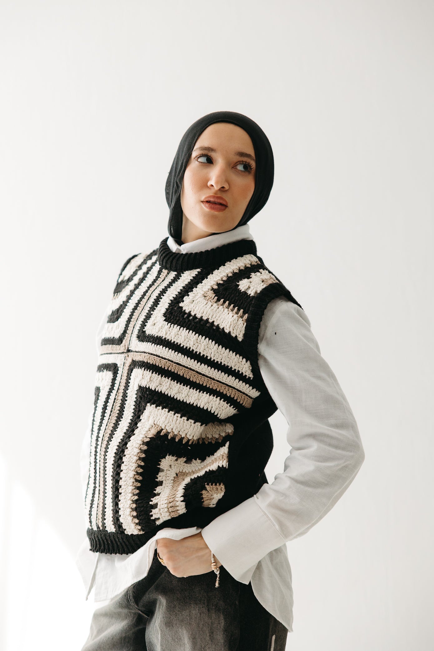 The Artisan Vest in Black