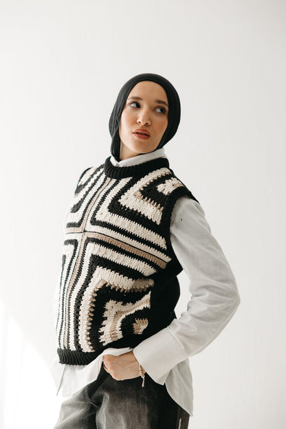 The Artisan Vest in Black